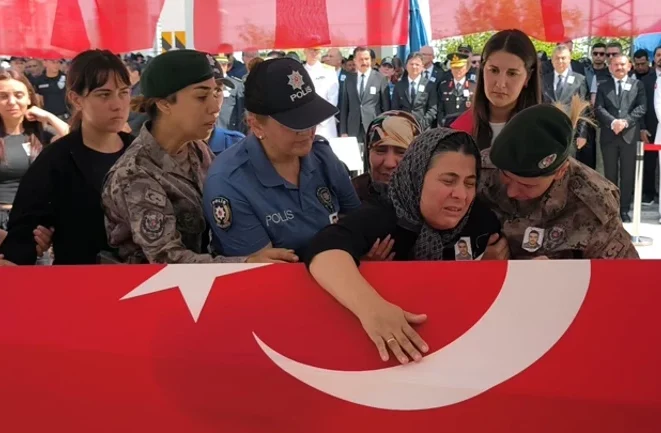 Şehit polis memuru Mustafa Karapınar memleketine uğurlandı